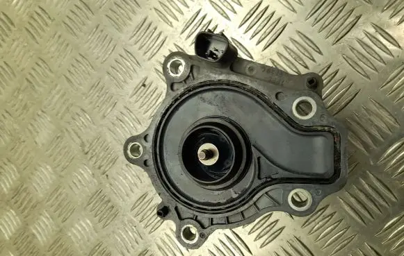 Toyota C-HR I Water pump F088