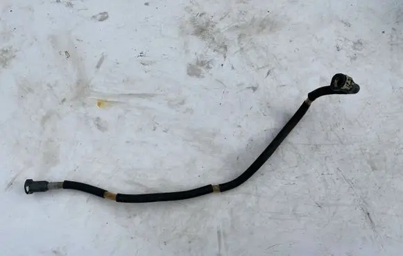 Ford Galaxy Fuel line pipe L25W20X
