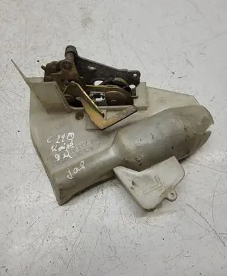 Mercedes-Benz C W202 Rear door lock 2027300535