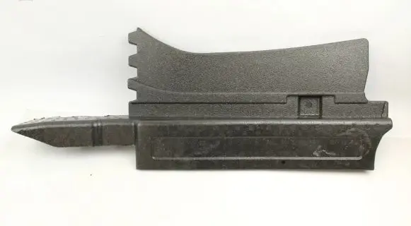 Trunk/boot lower side trim panel