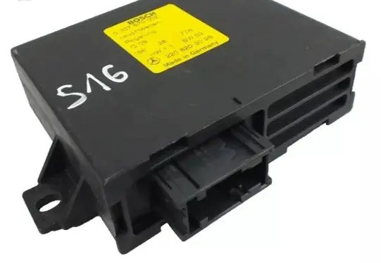 Mercedes-Benz S W220 Light module LCM A2208203026