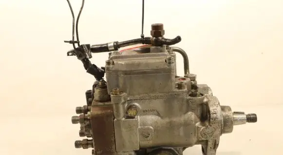 Audi 80 90 S2 B4 Fuel injection high pressure pump 0460404995