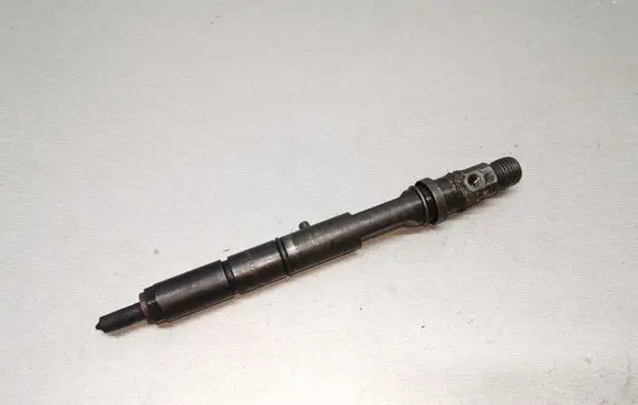 Audi A6 S6 C5 4B Fuel injector 059130201E 0432133836