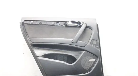Audi Q7 4L Rear door card panel trim 4L0867305B