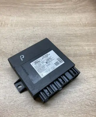 Ford Focus Comfort/convenience module 98AG15K600DB