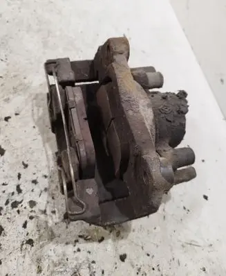 Renault Laguna III Front brake caliper