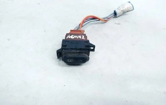 Renault Laguna I Central locking switch button 