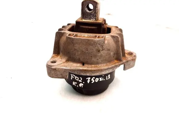 BMW 7 F01 F02 F03 F04 Engine mount bracket G2036040 68623513 6777373