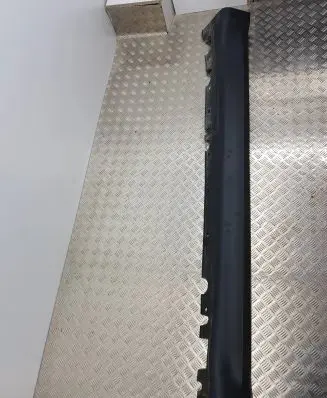 BMW X6 E71 (A) pillar trim 51777176234