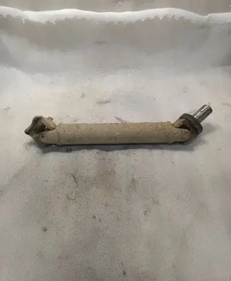 Mitsubishi Pajero Middle center prop shaft 