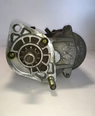 Toyota Land Cruiser (J120) Starter motor 2810030070 4280001370