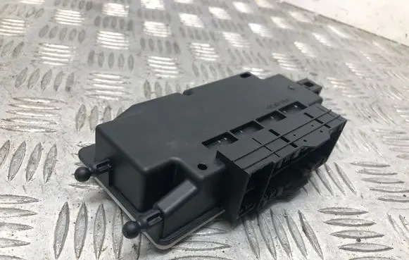 BMW 5 F10 F11 Airbag control unit/module 9350003 31935000301V A2C37764205