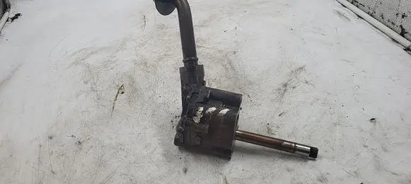 Audi 80 90 B3 Oil pump 09116153
