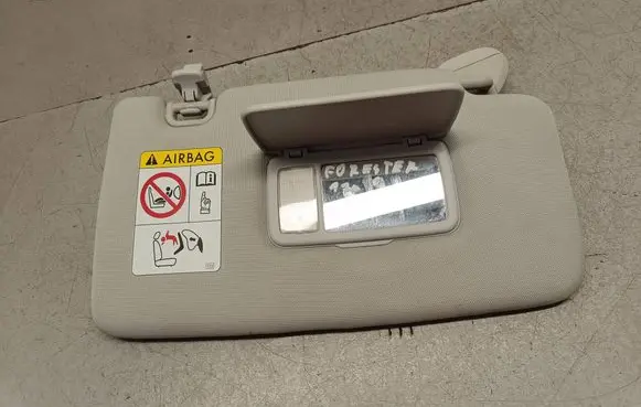 Sun visor
