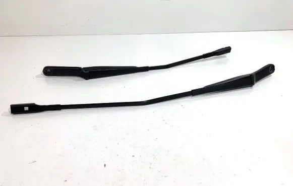 Audi A7 S7 4G Front wiper blade arm 