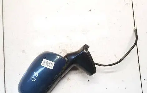 Toyota Auris 150 Front door electric wing mirror E4022310