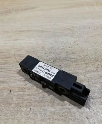 Volvo V70 Airbag deployment crash/impact sensor 8622365