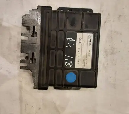 Audi A4 S4 B5 8D Gearbox control unit/module 01N927733R 5WP2113