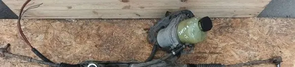 Opel Zafira A Steering rack