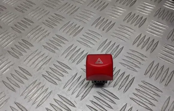 Nissan Micra Hazard light switch 06019