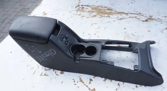 Jeep Cherokee Center console 