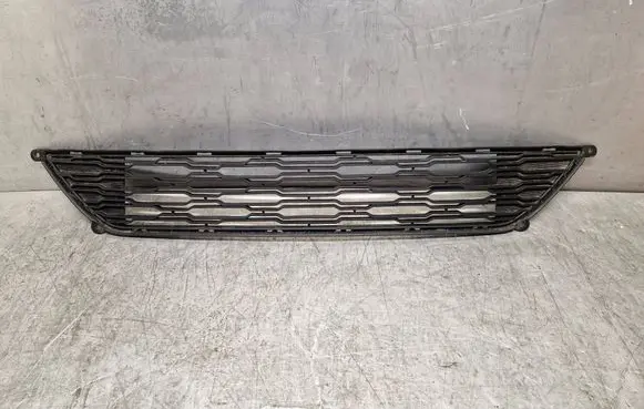 KIA Ceed Front bumper lower grill 865221H500
