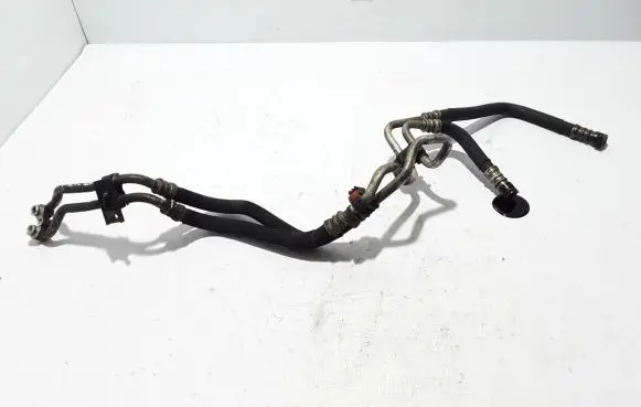 Gearbox oil cooler pipe/hose