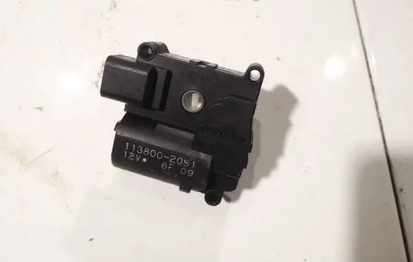 Toyota Corolla E120 E130 Air flap motor/actuator 1138002051