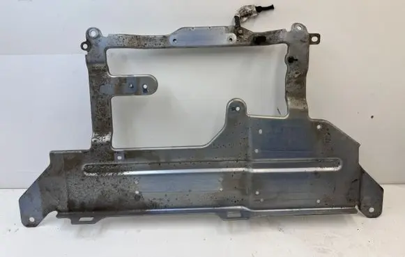 Volvo XC90 Trunk boot underbody cover/under tray 31376873