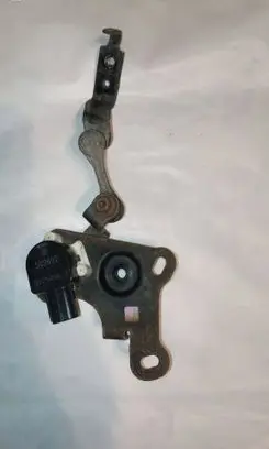 Toyota Avensis T270 Headlight/headlamp level sensor 5C2622 B2254562 R2254562