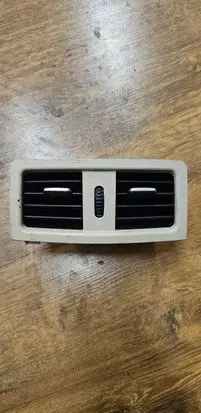 BMW 5 E60 E61 Rear air vent grill 712956 14121810