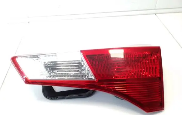 Toyota RAV 4 (XA30) Tailgate rear/tail lights
