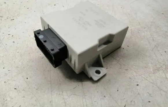 Toyota Avensis T250 Window wiper relay 8594005040 603026
