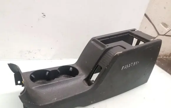 Volkswagen PASSAT B5.5 Other center console (tunnel) element