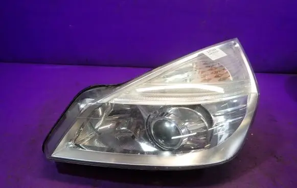 Renault Espace III Headlight/headlamp 8200394706
