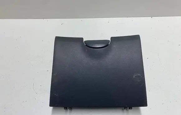 Toyota Yaris Glove box 555510D010B