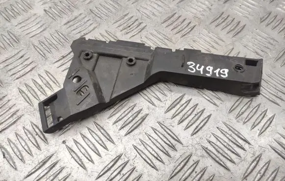 Opel Insignia A Front bumper mounting bracket 13238444