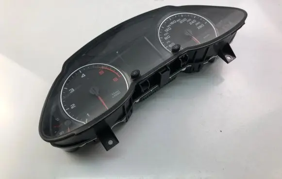 Audi Q5 SQ5 Speedometer (instrument cluster) 8R0920930D
