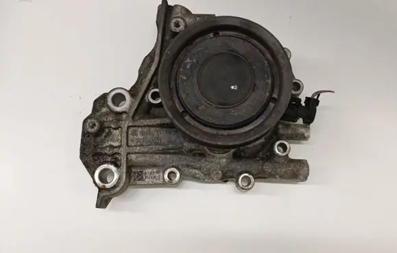 Opel Insignia B Water pump 55485156