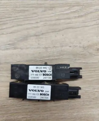 Volvo V70 Airbag deployment crash/impact sensor 8622365 241106 008580