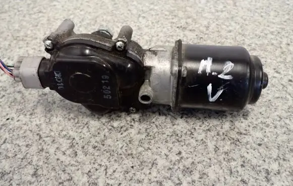 Mazda 2 Wiper motor