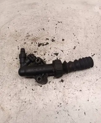 Peugeot 307 Clutch slave cylinder 
