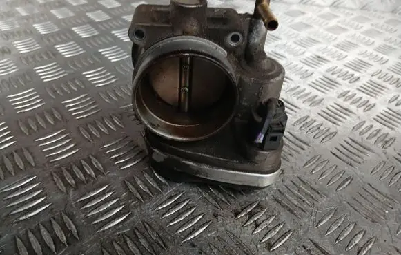 Chevrolet Epica Throttle valve 96417710 190907 A2C53081161