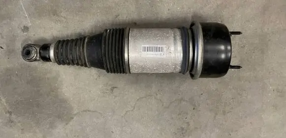 Jaguar XJL Rear shock absorber/damper F308614203 CW935A965AB