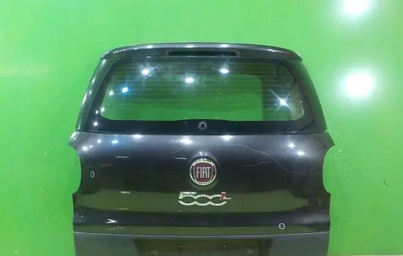 Fiat 500L Tailgate/trunk/boot lid 17AB74