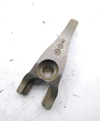 Peugeot 508 Fuel Injector clamp holder