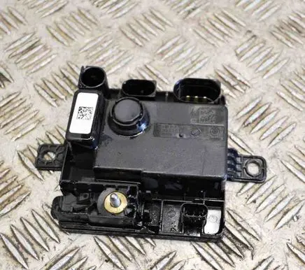BMW X5 F15 Current control relay 8645514