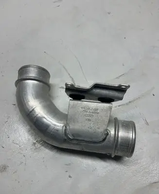 Audi A8 S8 D4 4H Intercooler hose/pipe 4H0145762H