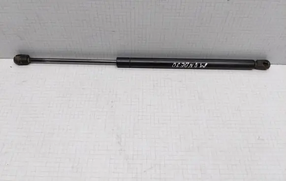 Ford Mondeo MK II Tailgate/trunk strut/damper 93BBN406A10AC