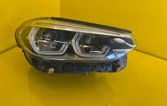 BMW X3 G01 Headlight/headlamp 8739654-02